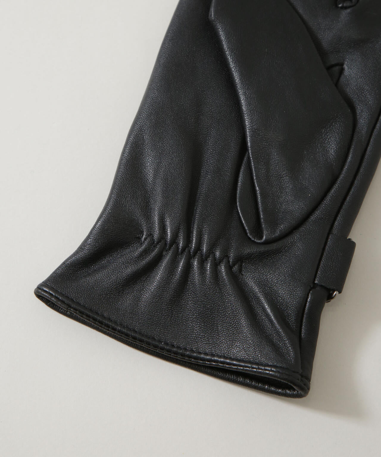 タッチパネル対応 ベルト付きラムレザーグローブ 6725249201