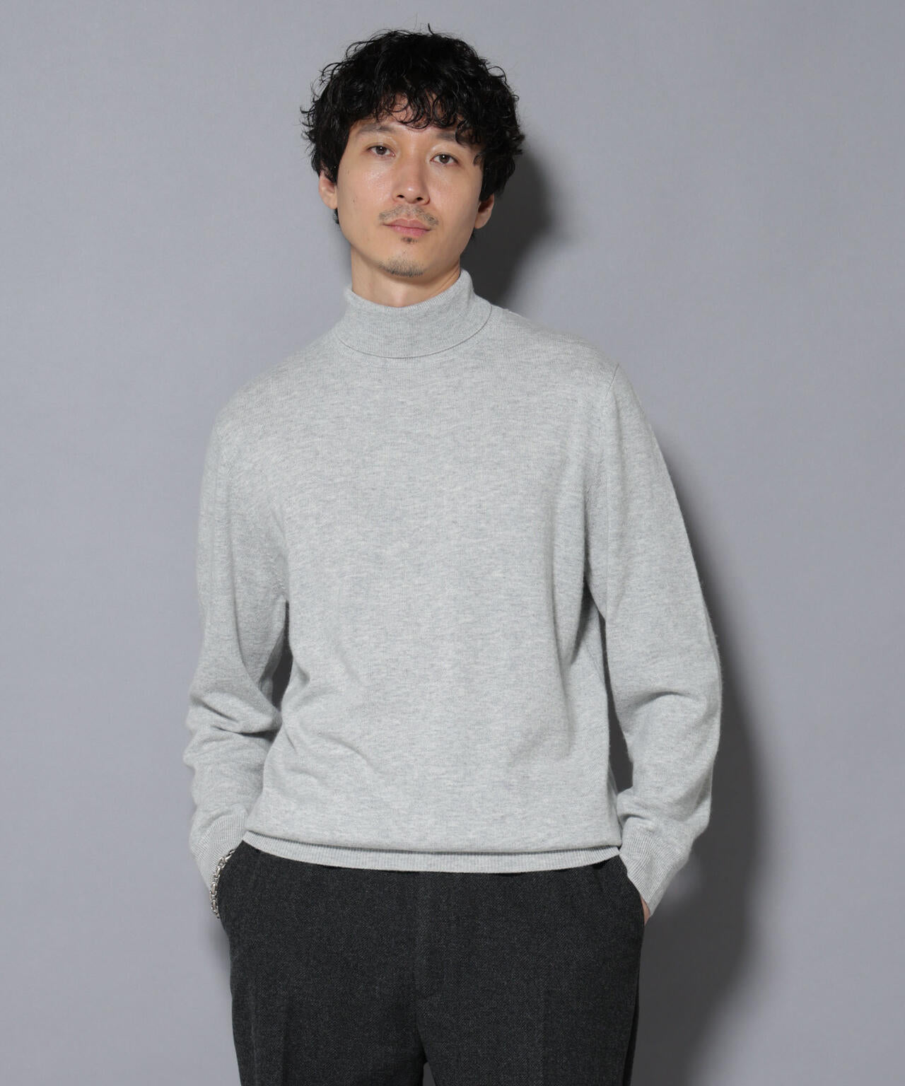 カシミヤミックスタートルネックニット 6726122213