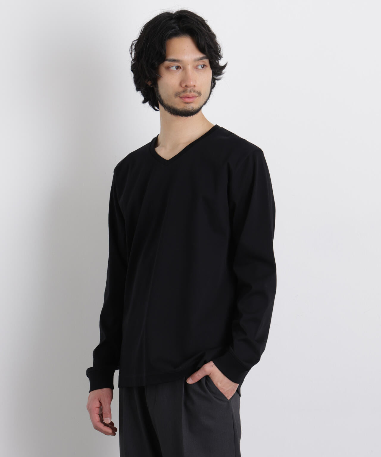 アンチスメルVネックTシャツ 長袖 6726123202