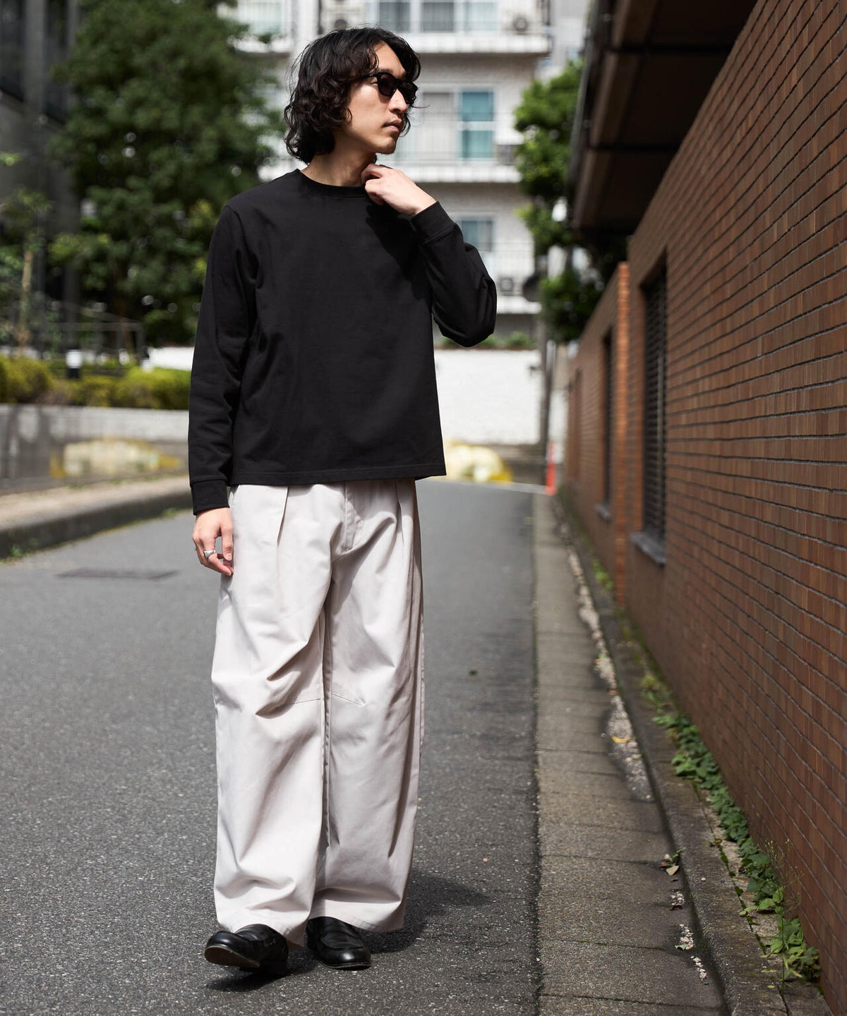 WEB限定/度詰めプレーティングクロップドTシャツ長袖 6726223213