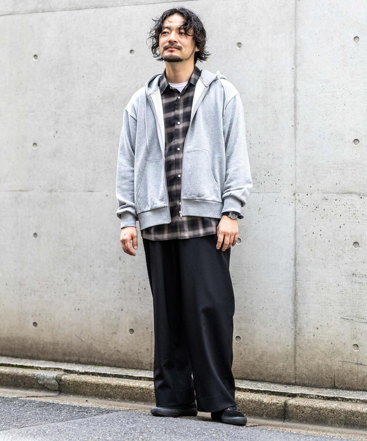 WEB限定/ワイドフィットスウェットZIPパーカー 6726223217