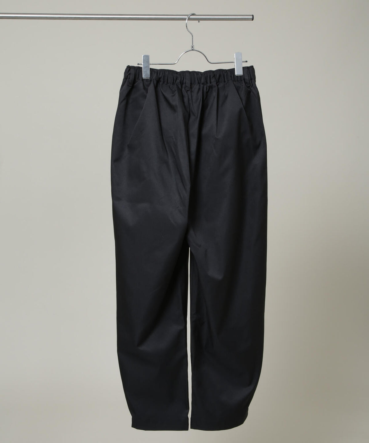 NORMANBROS/変形裾タックオーバーワイドパンツ 6726227003