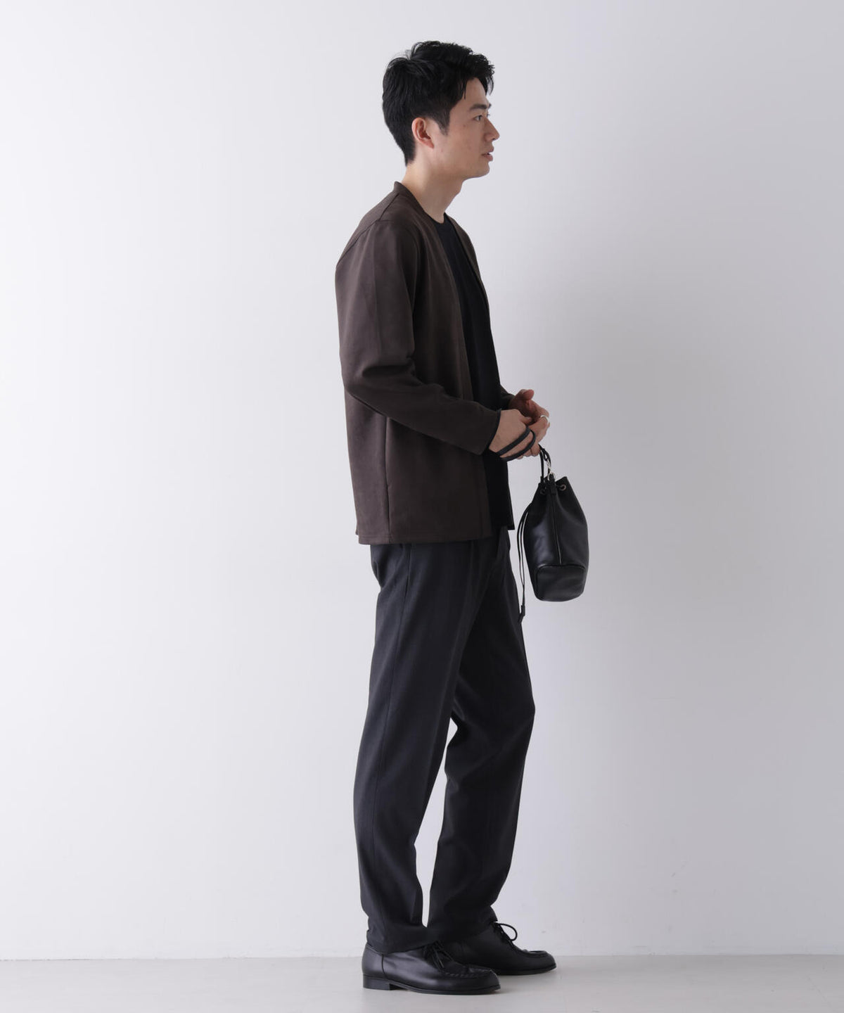 ALWAYS タイトテーパード スラックス 6726227201