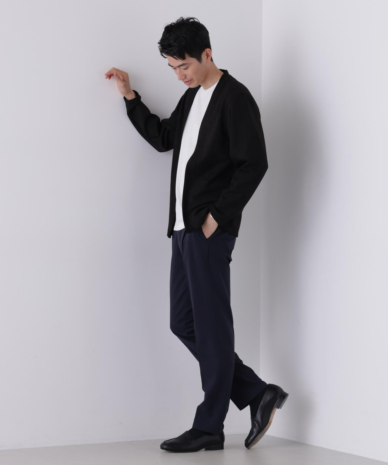 ALWAYS タイトテーパード スラックス 6726227201