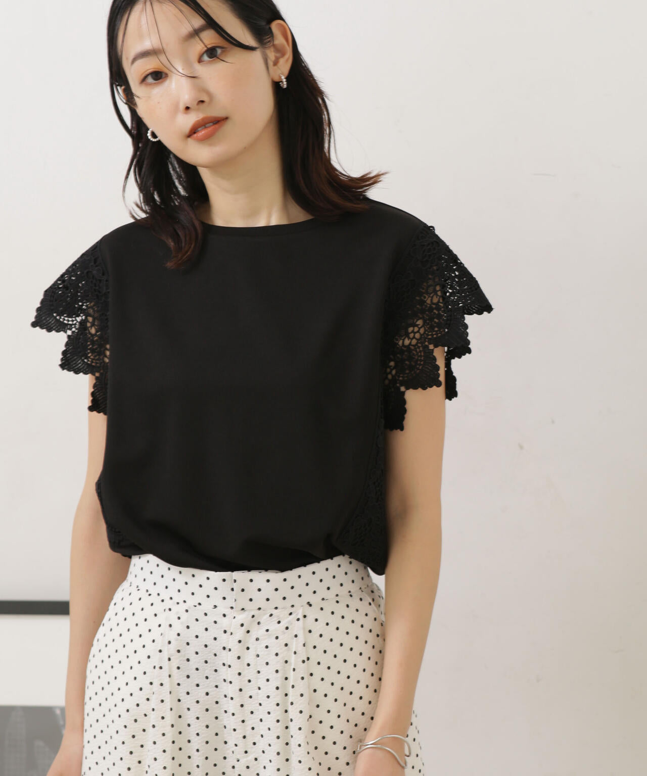 LB.04/レース切り替えカットトップス 6733124328