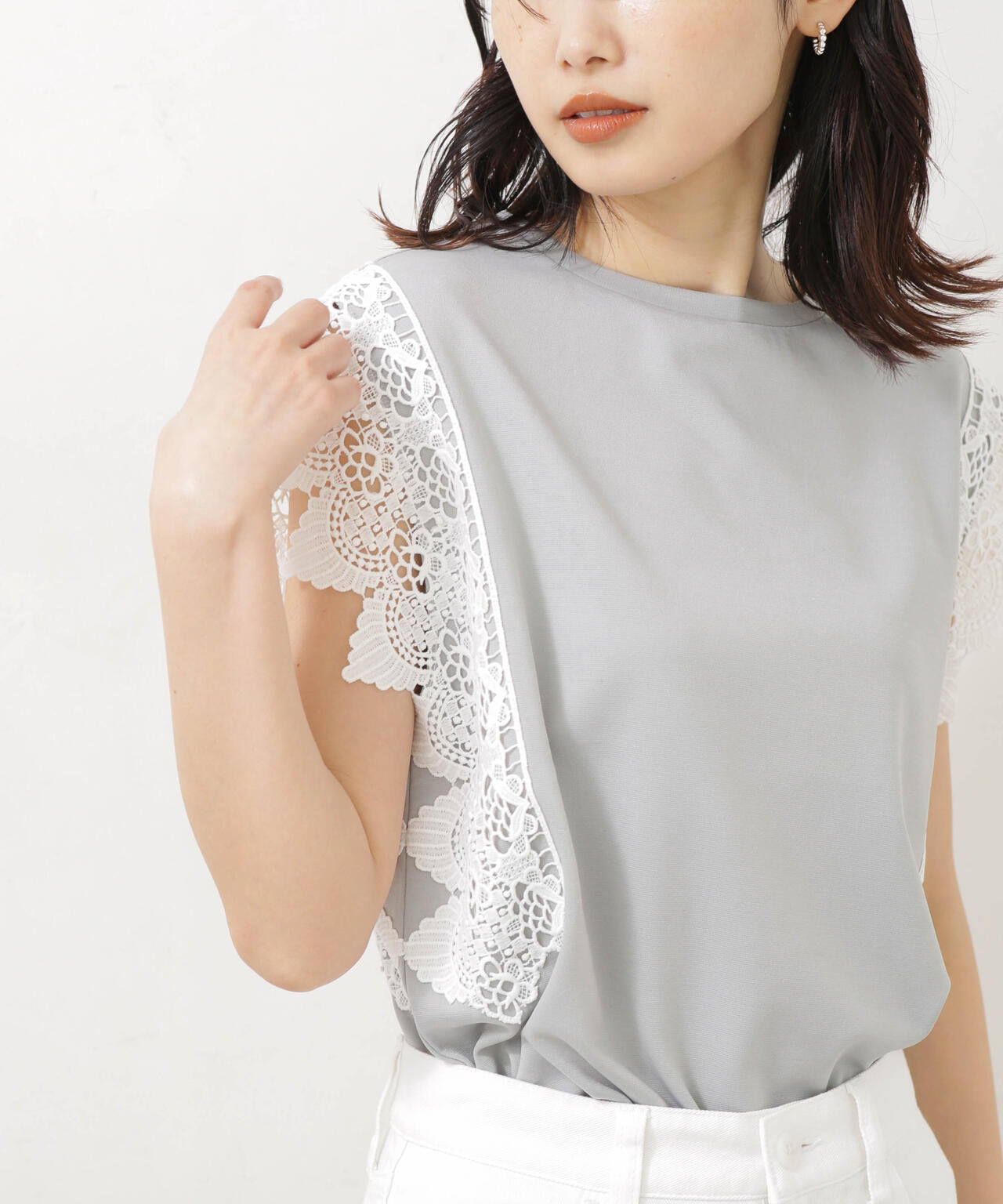 LB.04/レース切り替えカットトップス 6733124328