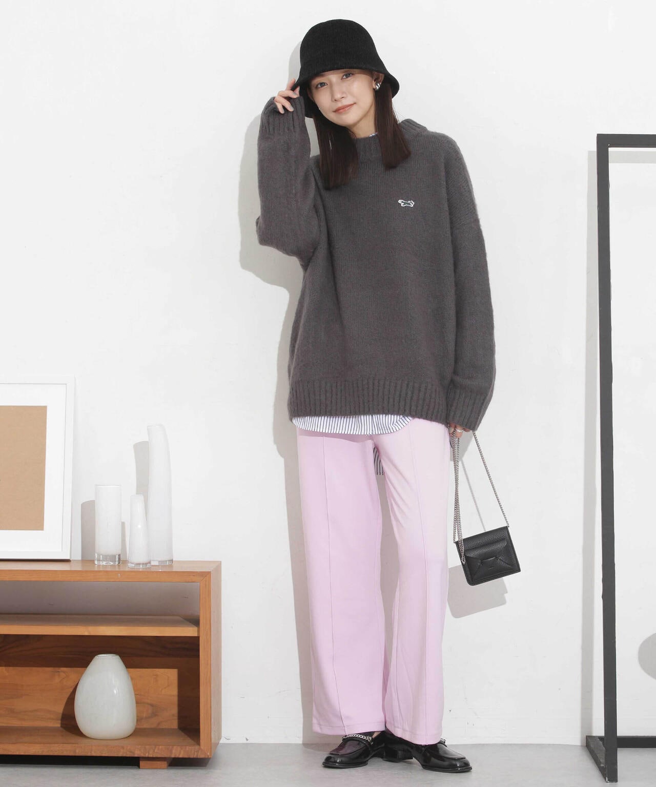 センタープレスカットポンチパンツ 6733227301