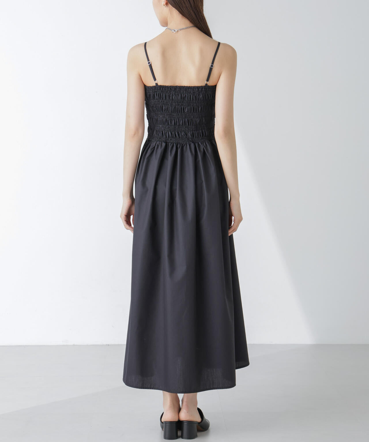 シャーリングキャミソールワンピース 6734119334
