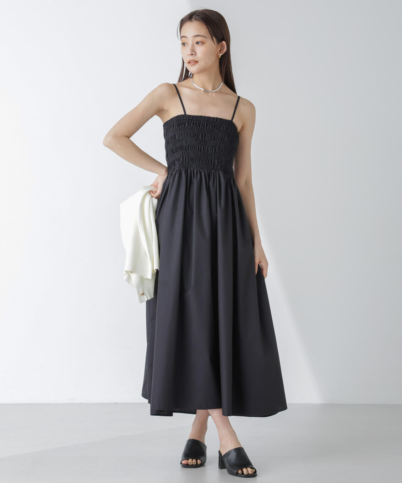 シャーリングキャミソールワンピース 6734119334