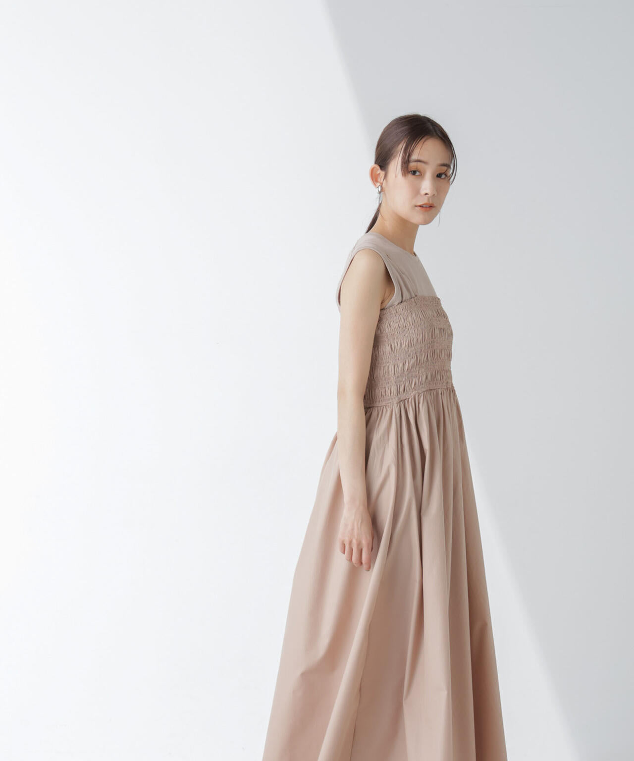 シャーリングキャミソールワンピース 6734119334