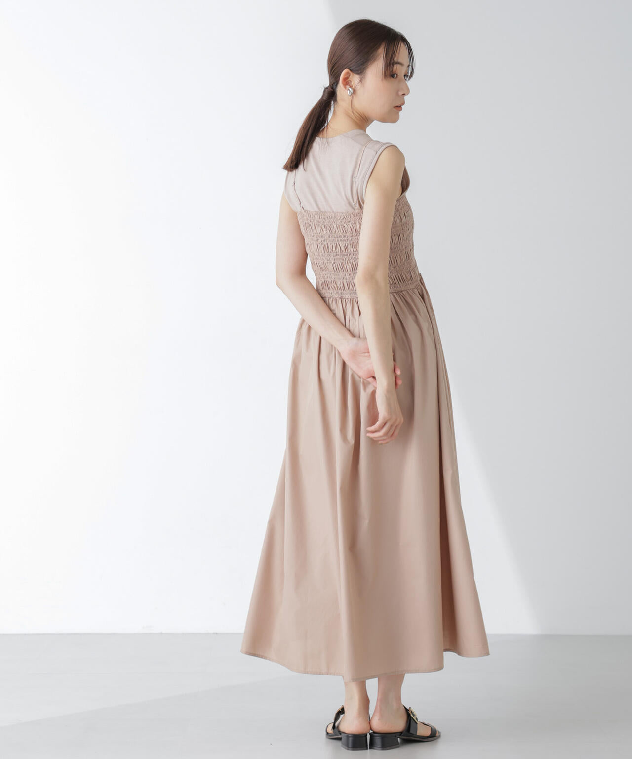 シャーリングキャミソールワンピース 6734119334