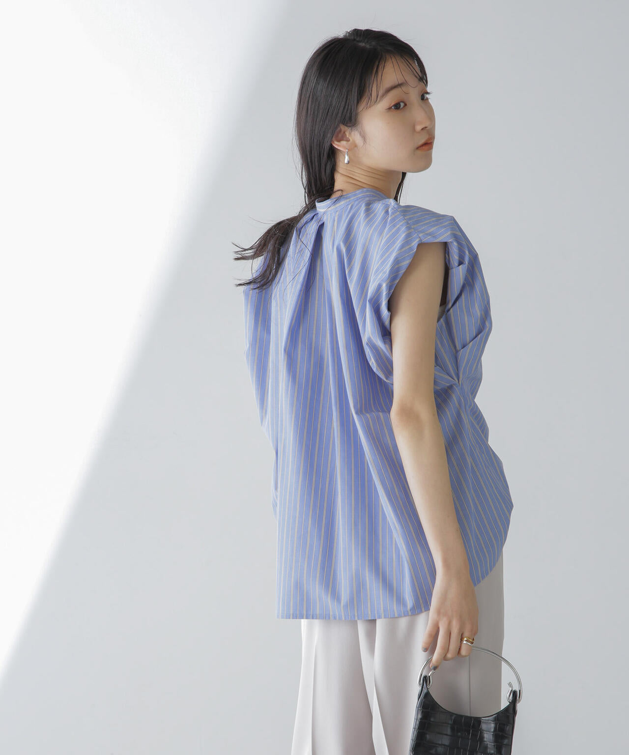 フレンチスリーブバルーンシャツ 6734121311