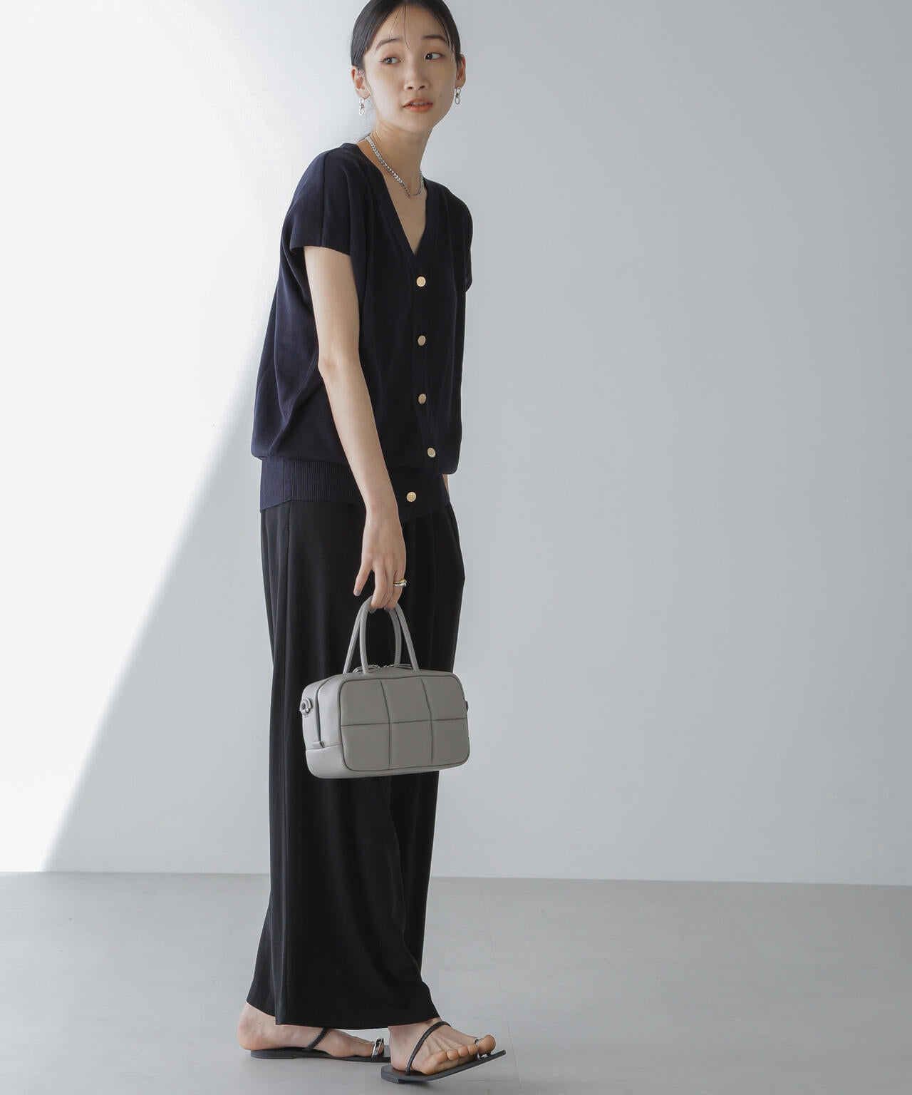 前後2wayVネックカーデ&クルーネックプルオーバー 6734122344
