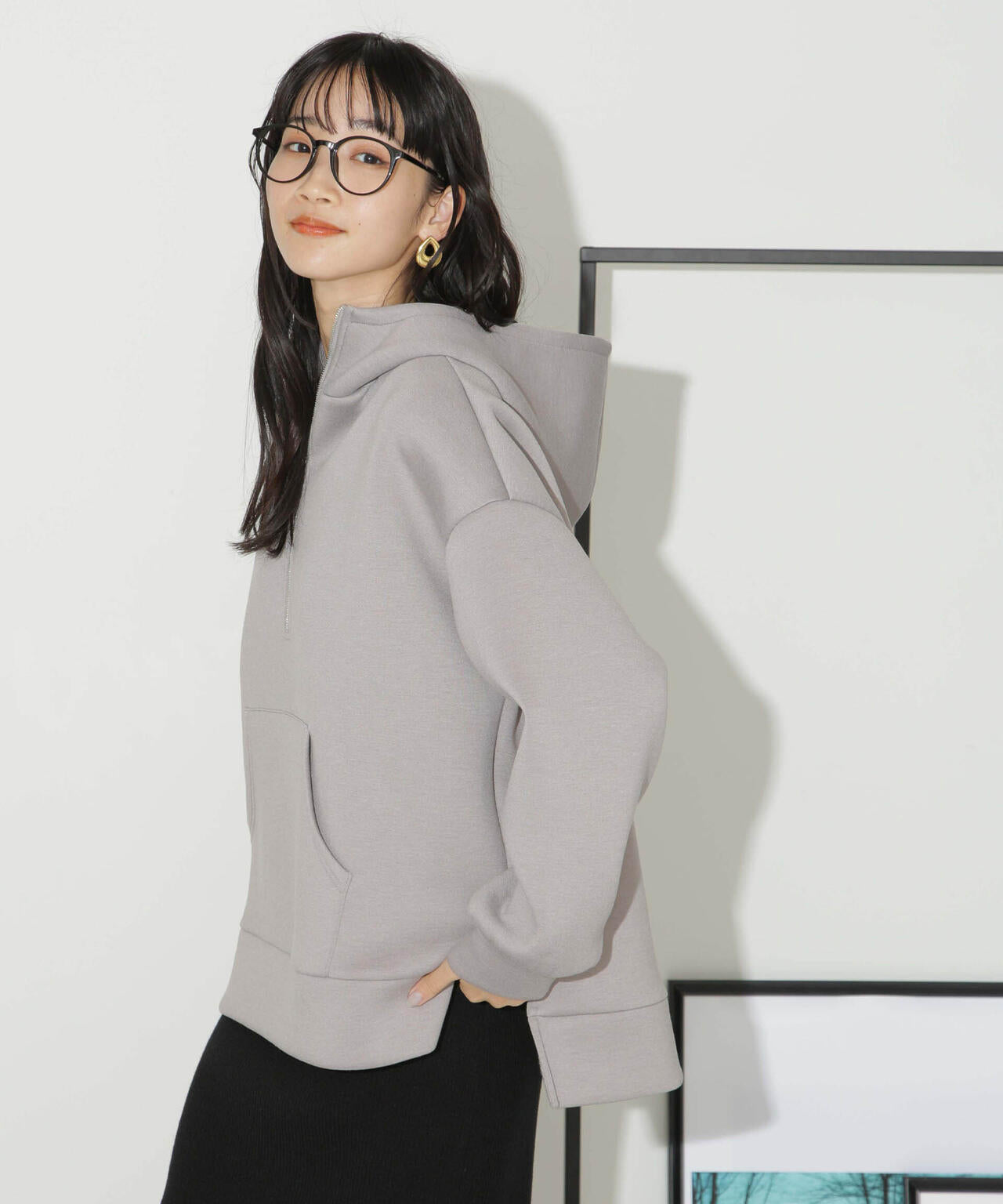 ハーフジップフードダンボールプルオーバー 6734123301