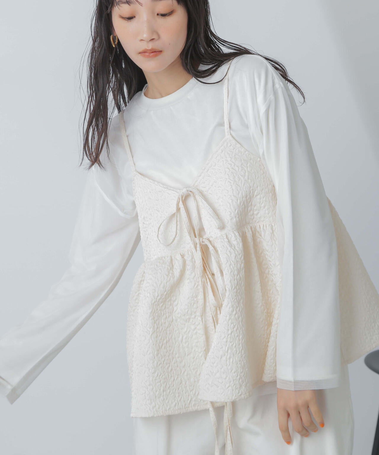 チュールレイヤードロングスリーブTシャツ 6734123307