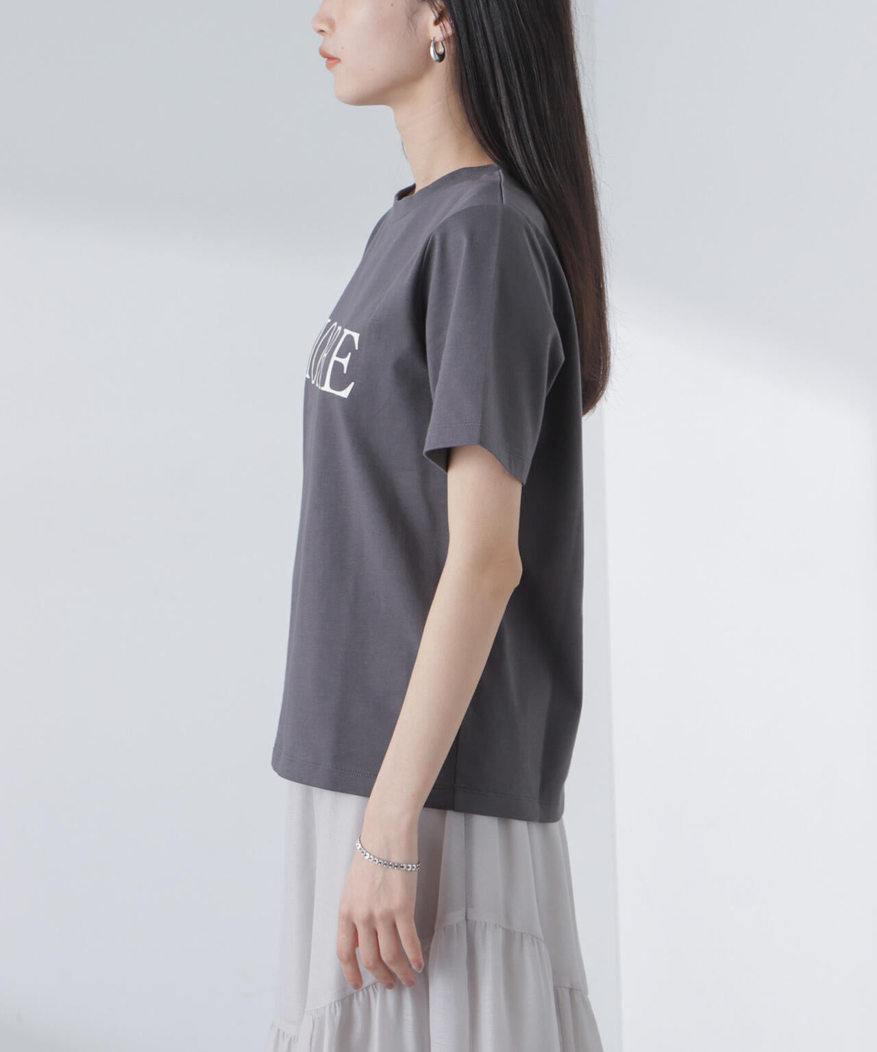 ロゴプリントTシャツ 6734124309