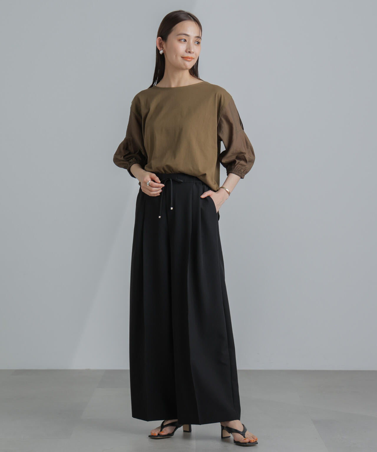 ピンタックスリーブカットプルオーバー 6734124310