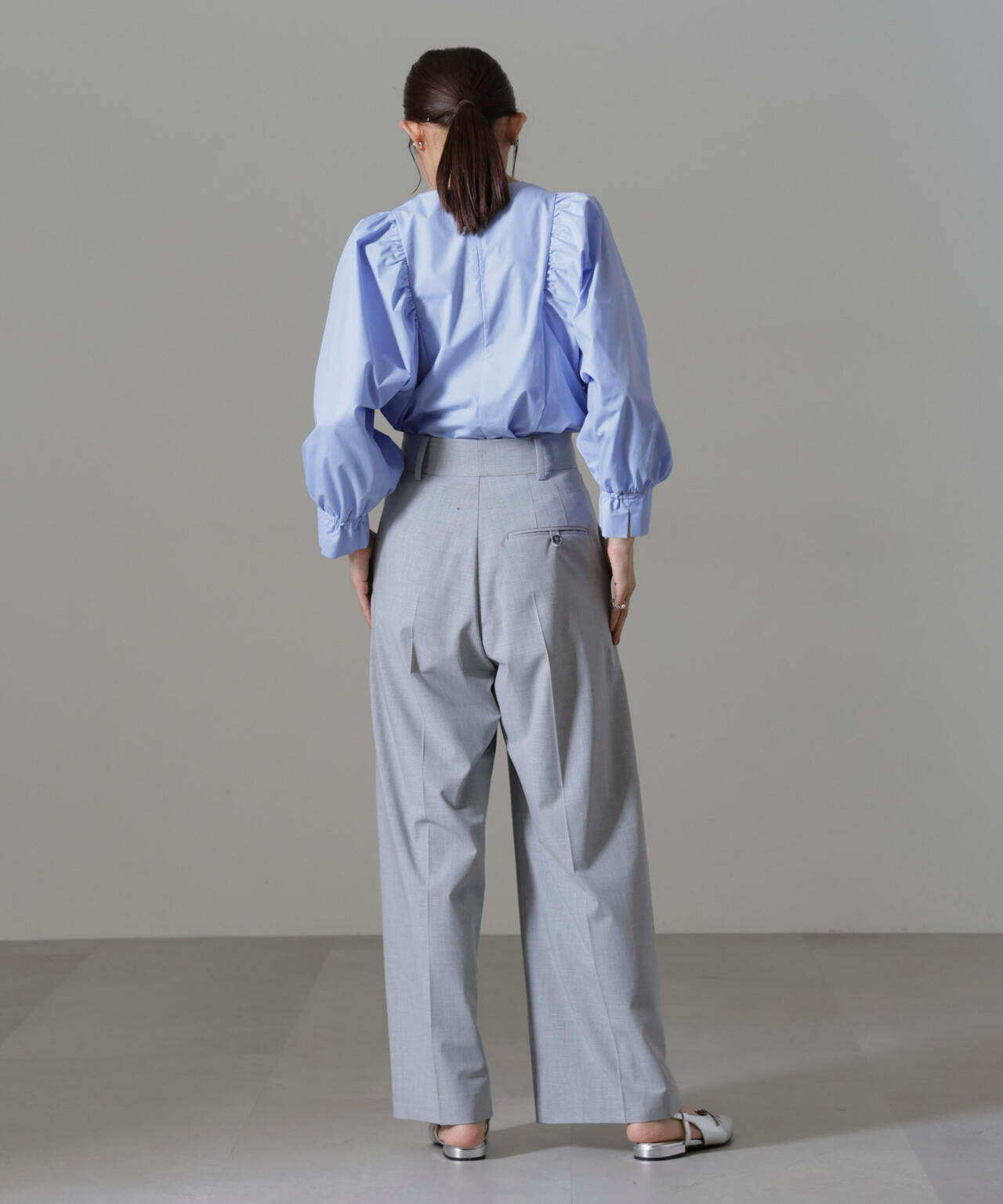 ボリュームスリーブブラウス 6734220300