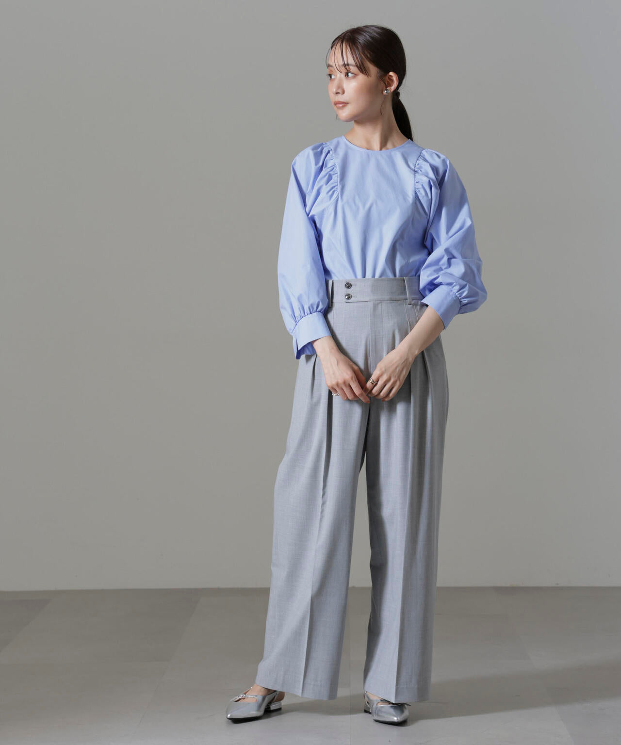 ボリュームスリーブブラウス 6734220300