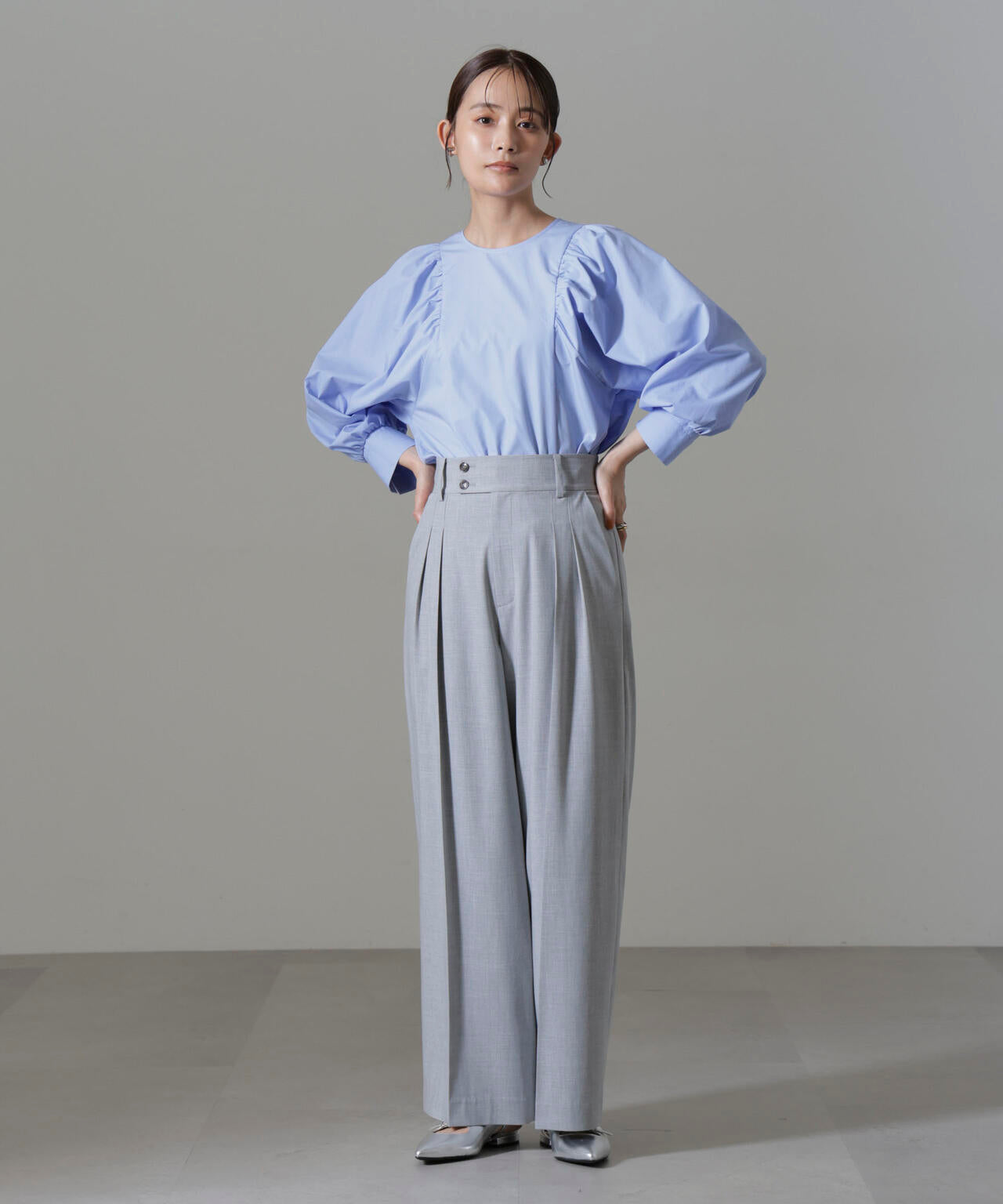 ボリュームスリーブブラウス 6734220300