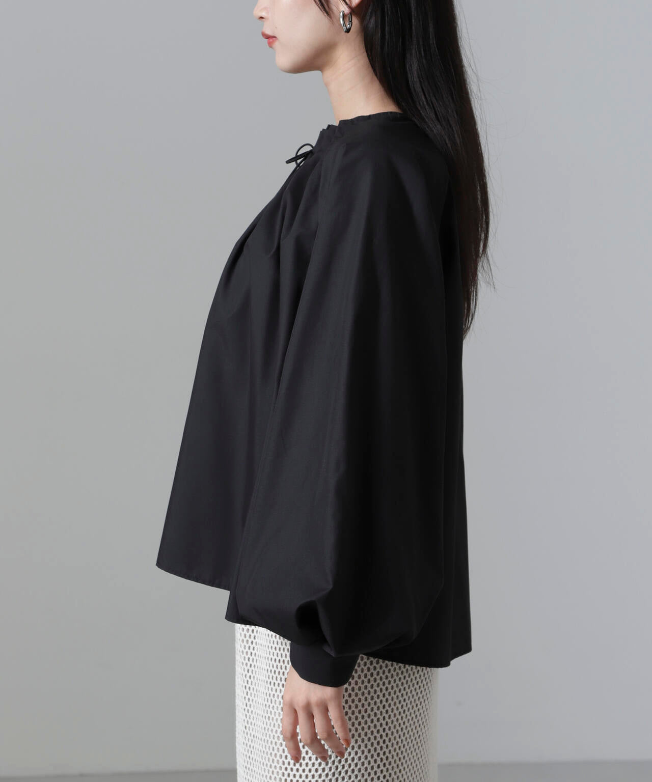 タックカラーボリュームブラウス 6734220303