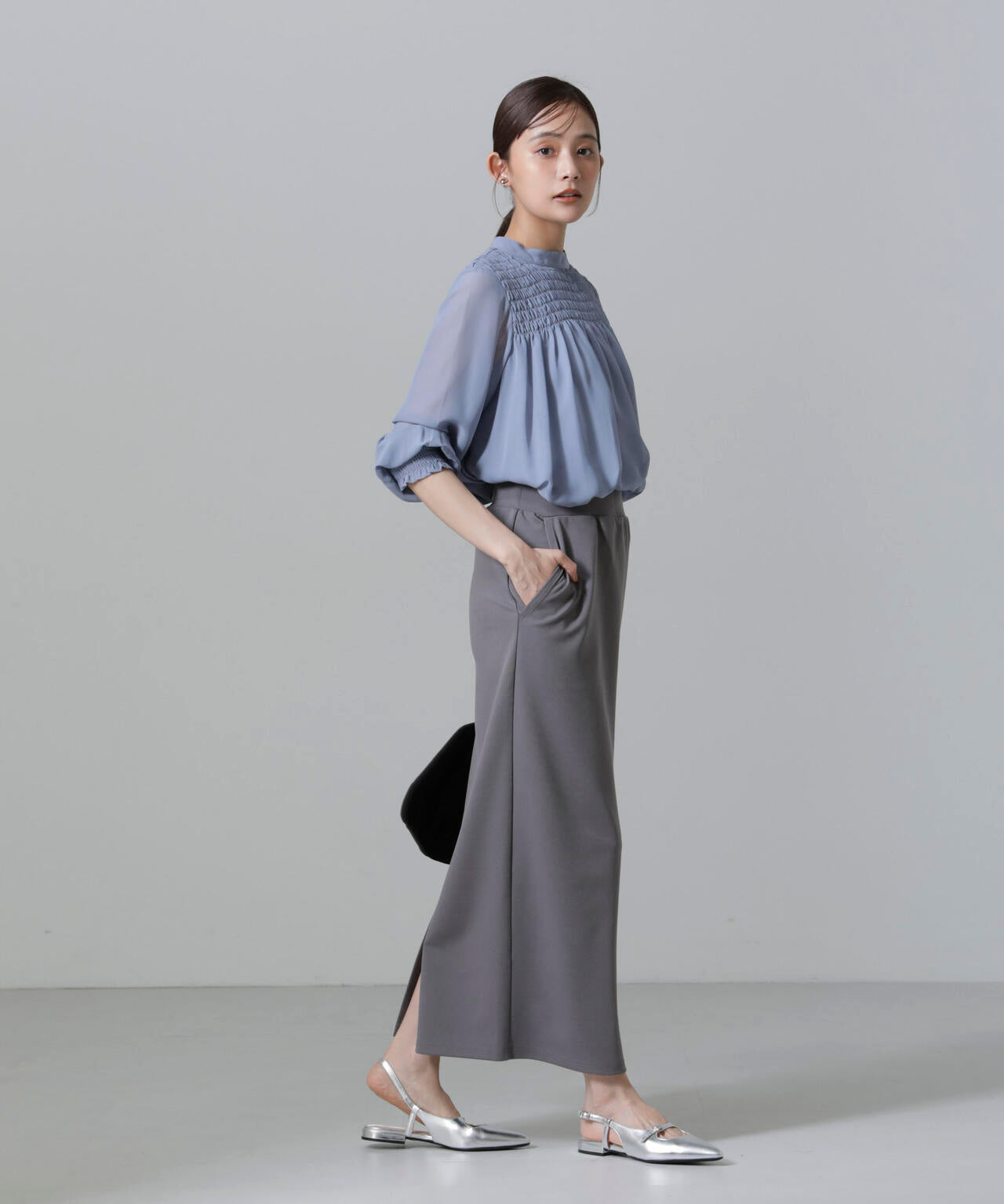 フロントシャーリングブラウス 6734220306