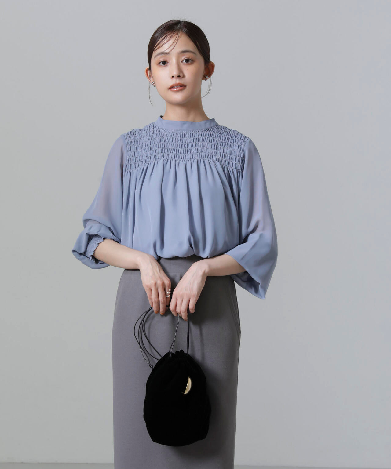 フロントシャーリングブラウス 6734220306