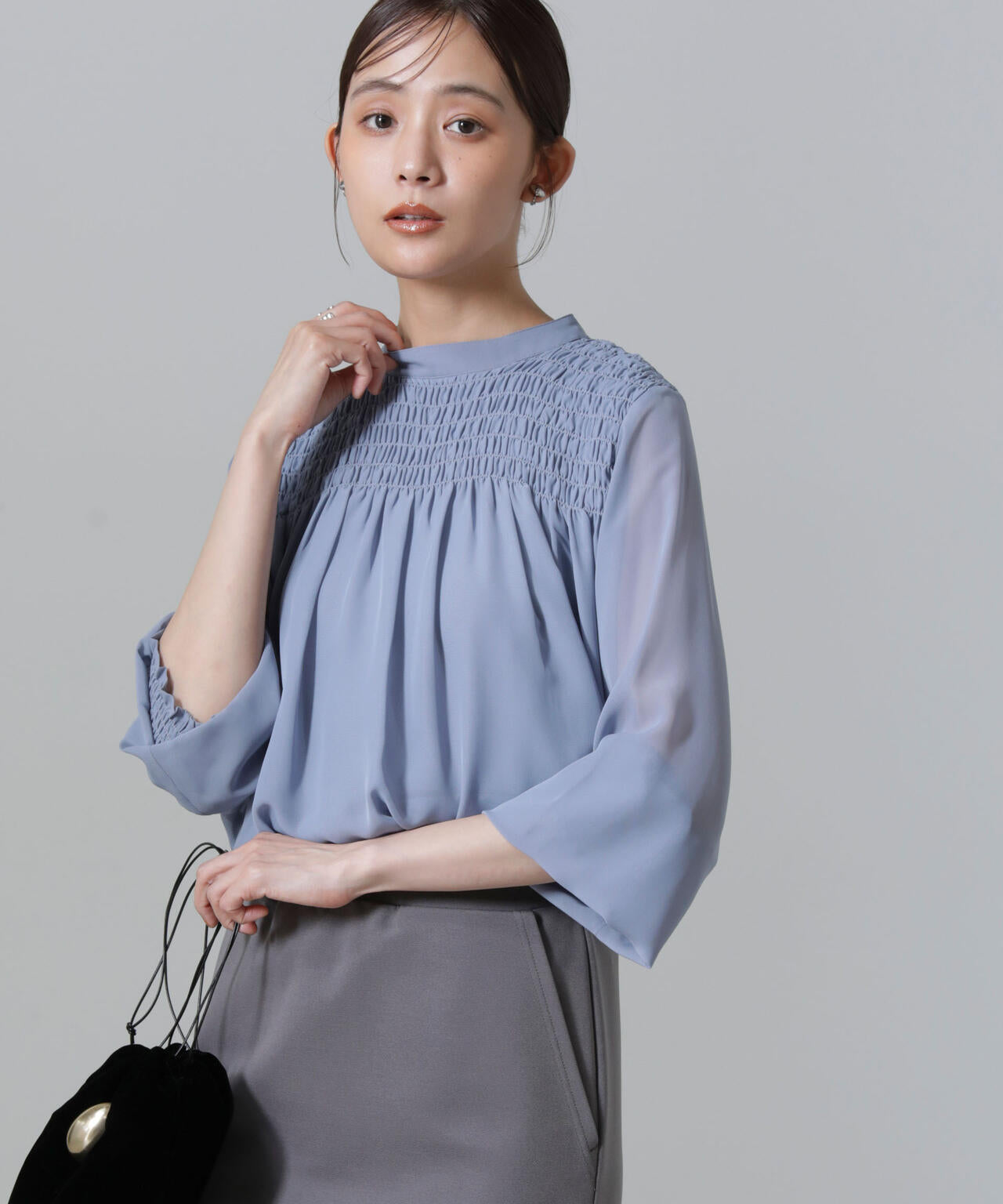 フロントシャーリングブラウス 6734220306