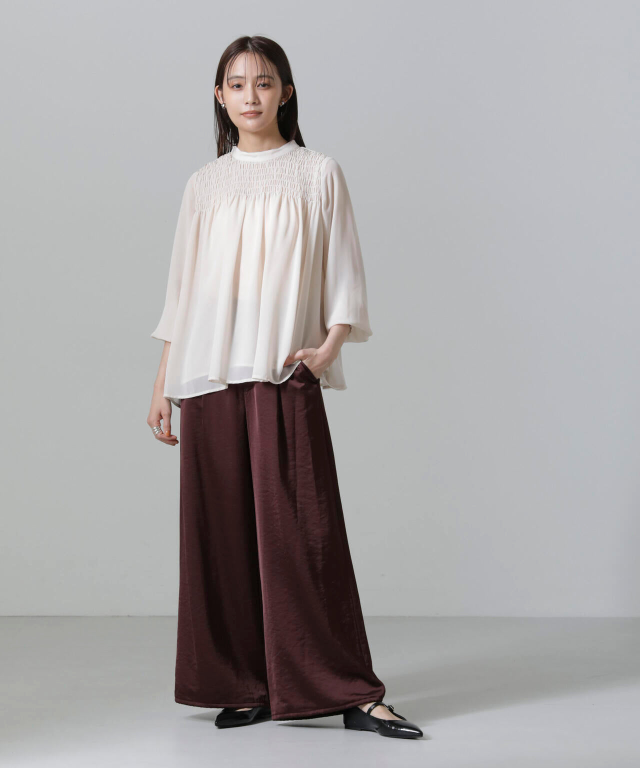 フロントシャーリングブラウス 6734220306