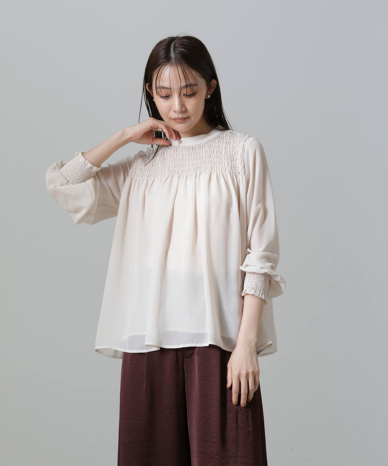 フロントシャーリングブラウス 6734220306