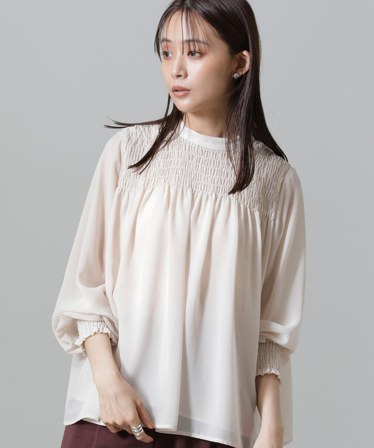 フロントシャーリングブラウス 6734220306