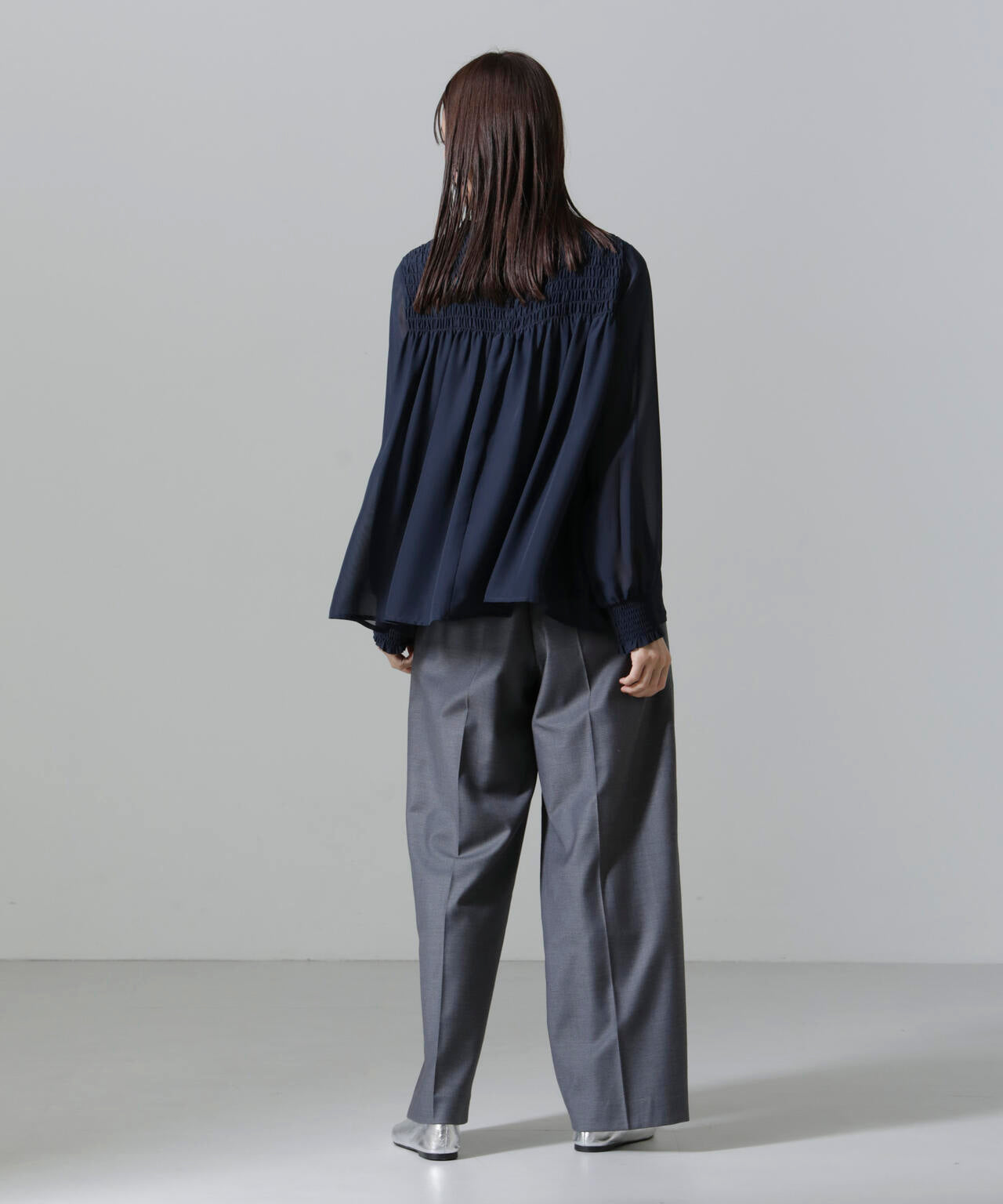 フロントシャーリングブラウス 6734220306