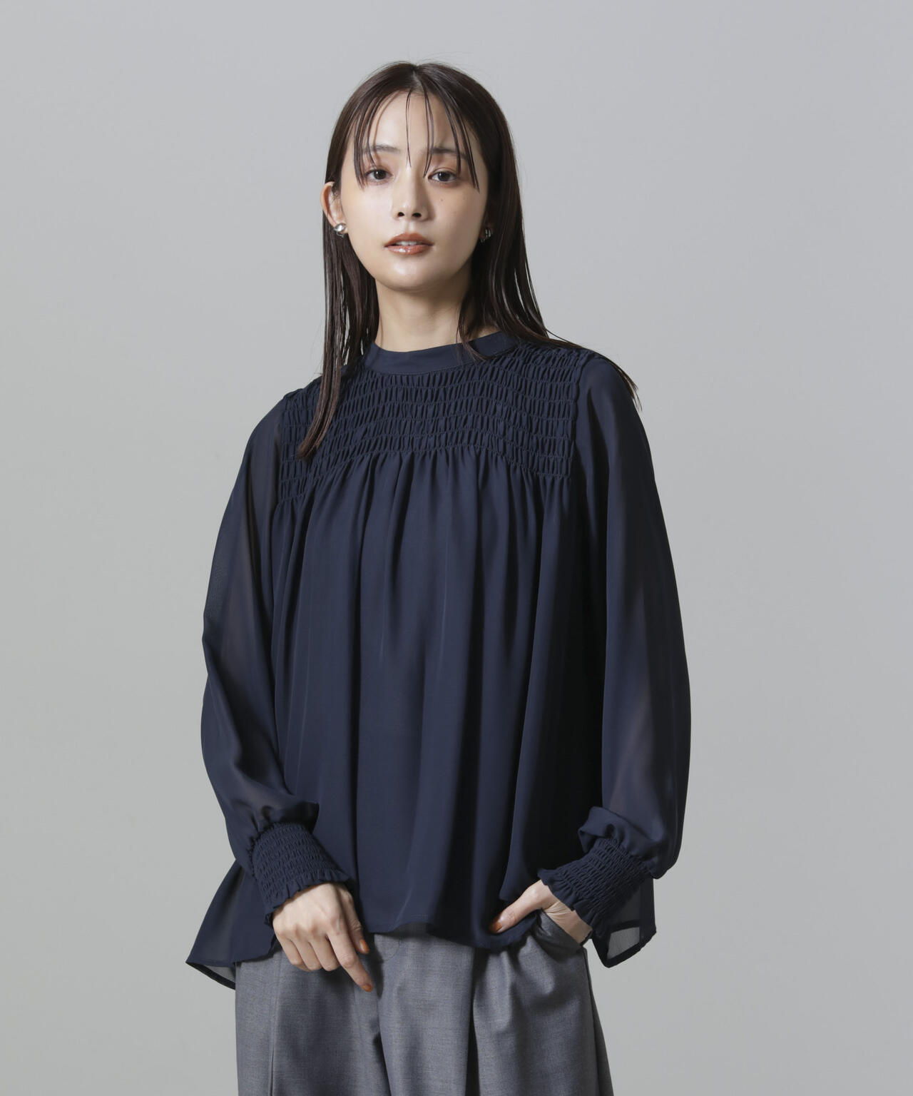 フロントシャーリングブラウス 6734220306