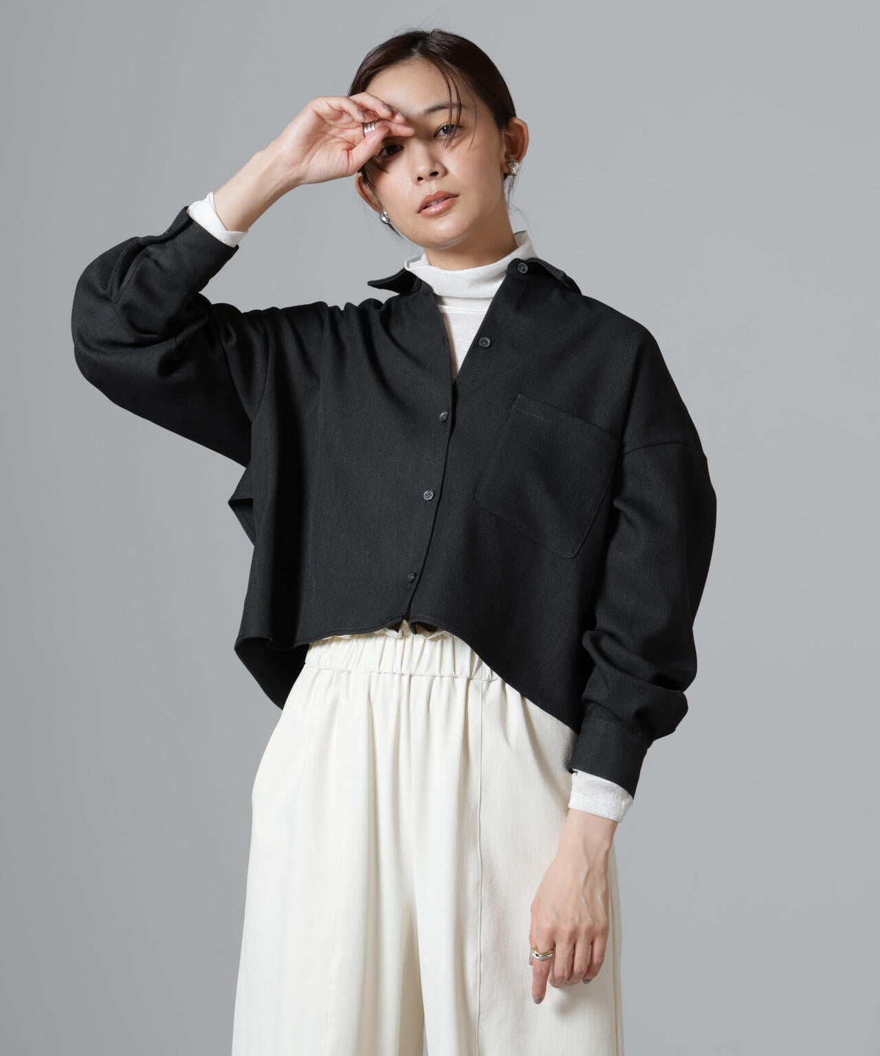 バックコンシャスクロップドシャツ(セットアップ可) 6734220318