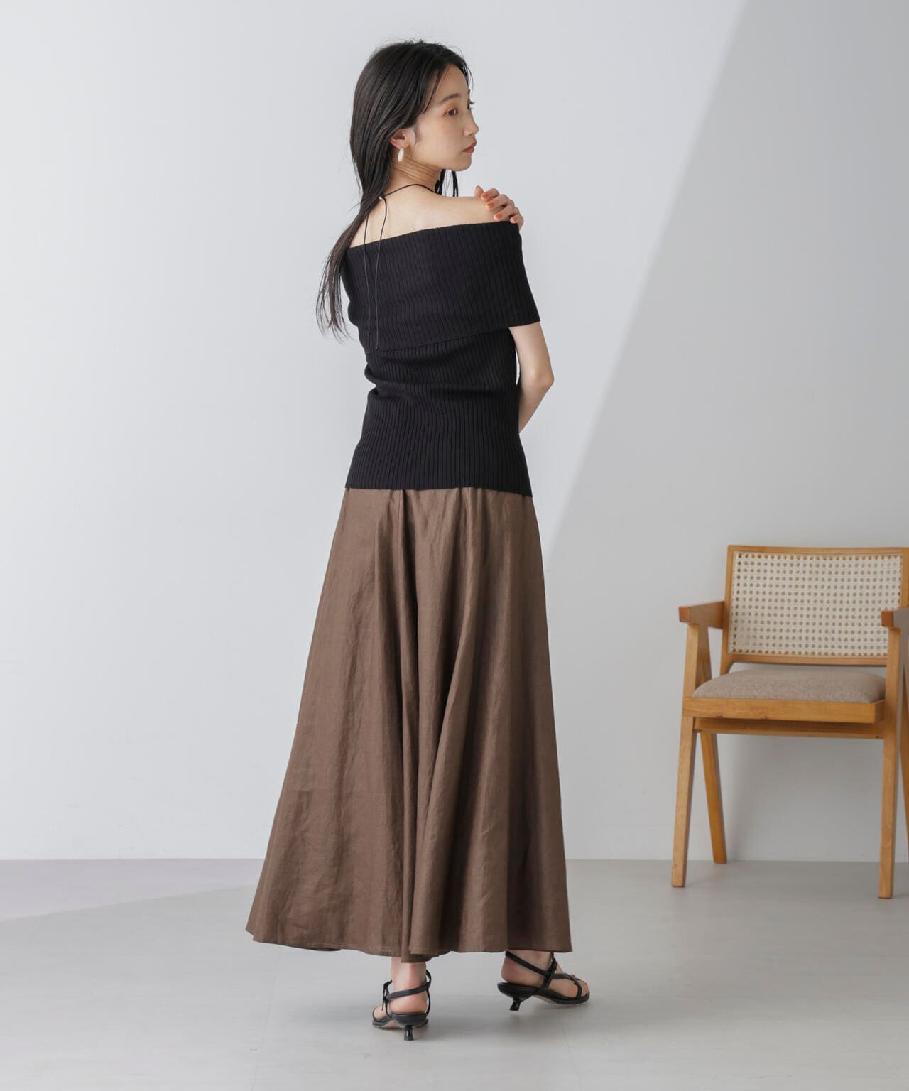 オフショルダーリブニットトップス 6734222305