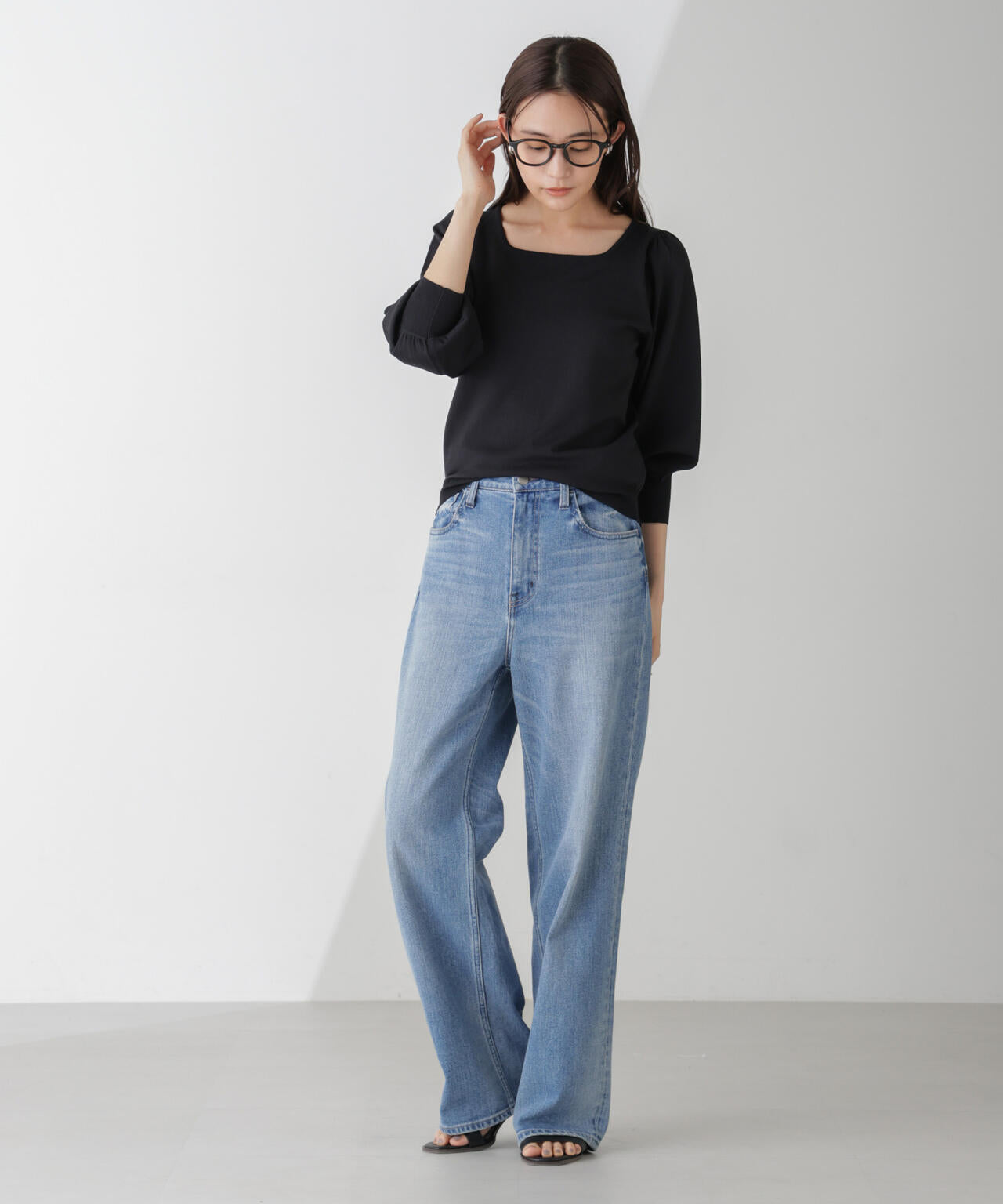 ボリュームスリーブスクエアネックニット 6734222312