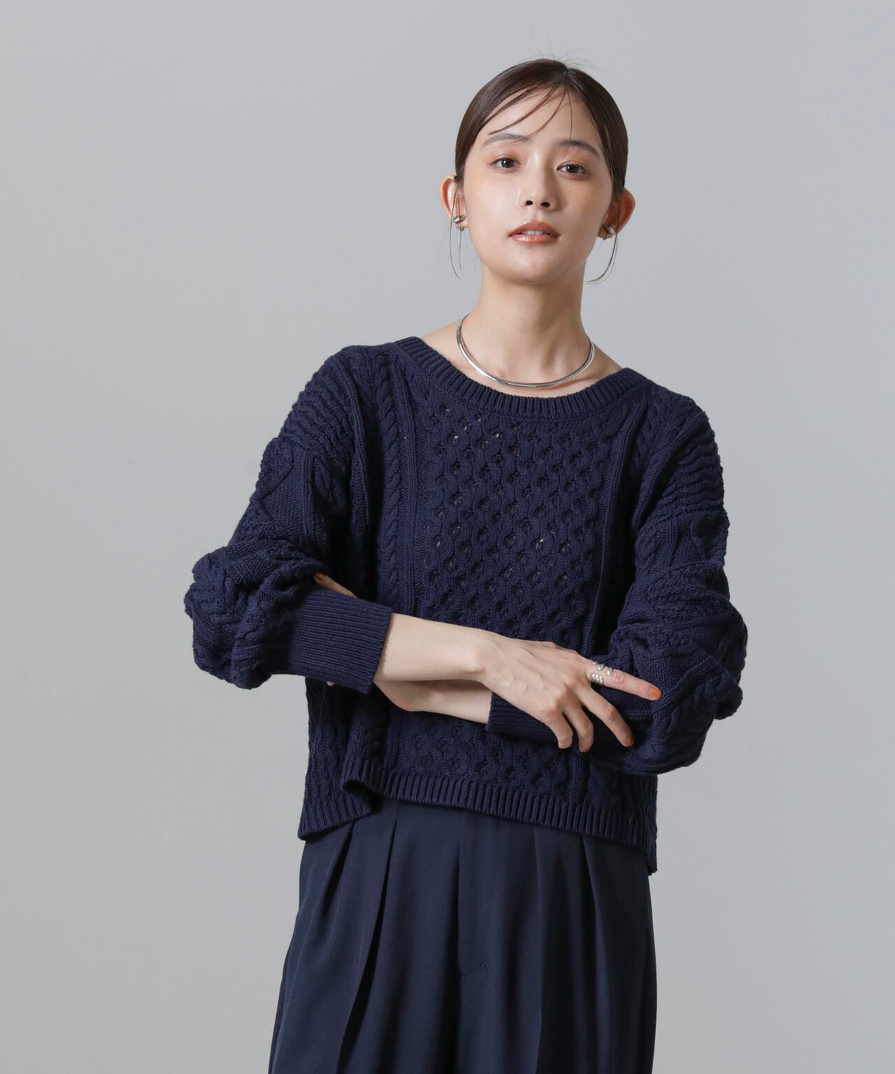 ケーブルクロップドプルオーバーニット 6734222314