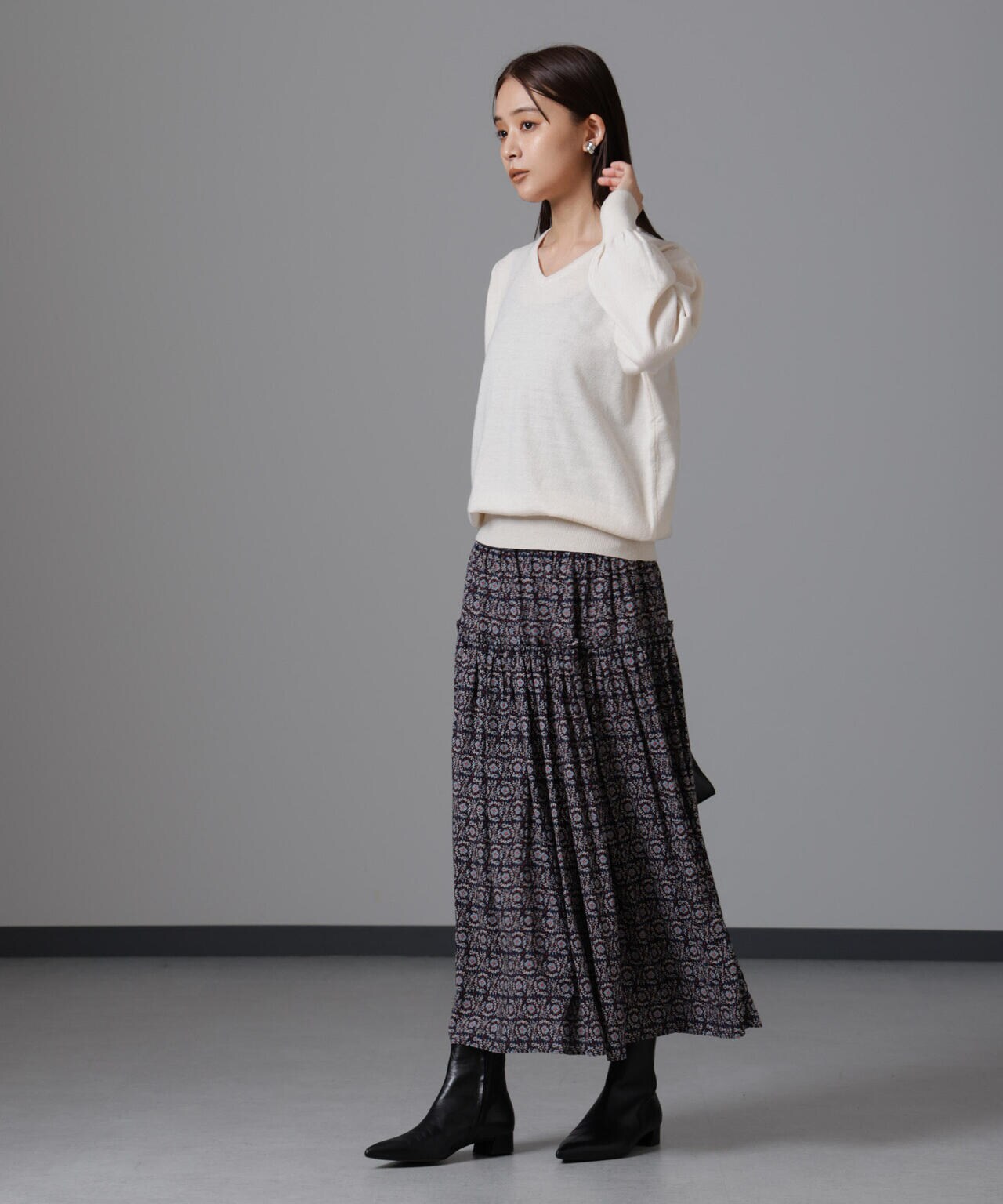 静電気防止 Vネックプルオーバーニット 6734222332