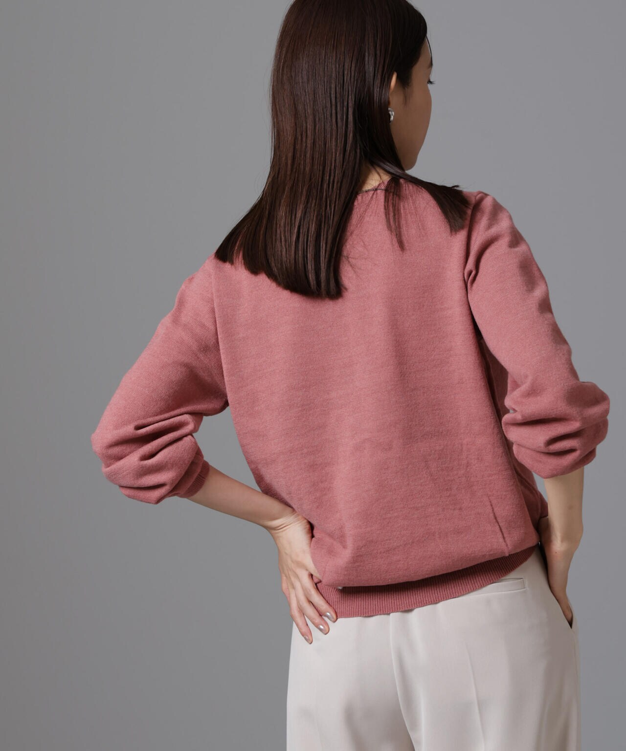 静電気防止 Vネックプルオーバーニット 6734222332