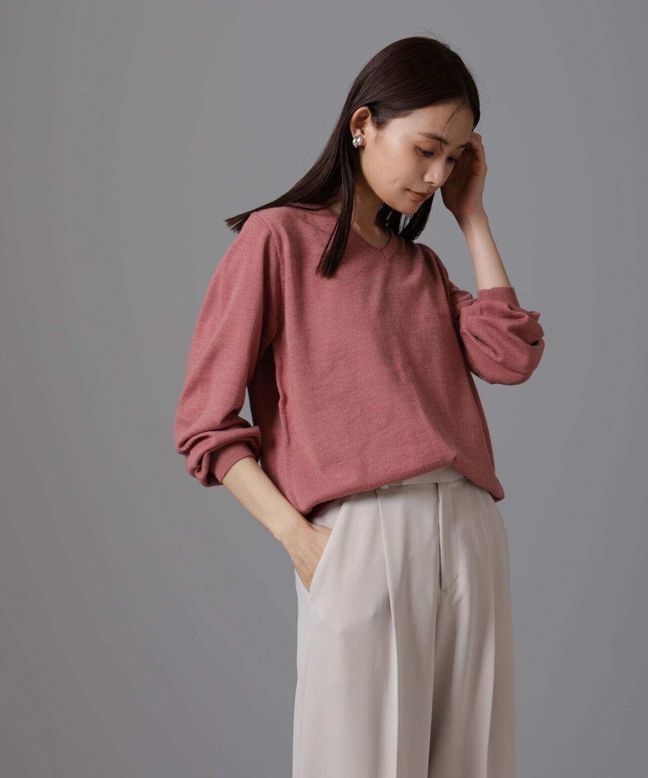 静電気防止 Vネックプルオーバーニット 6734222332