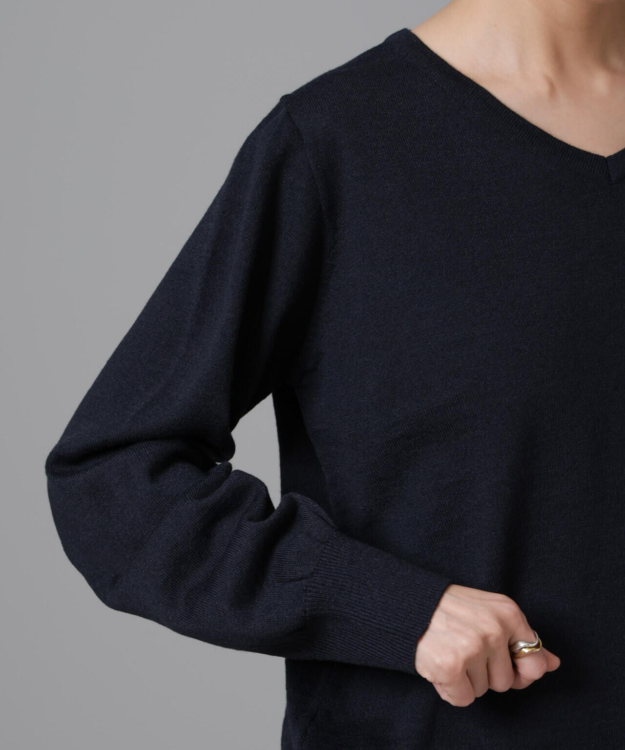 静電気防止 Vネックプルオーバーニット 6734222332