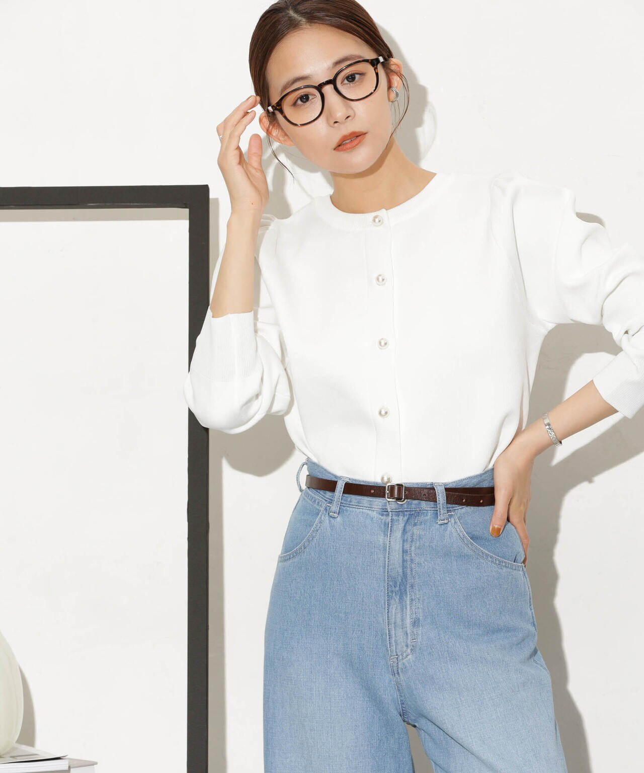 WEB限定/ライトスポンディッシュパールボタンカーディガン 6734222360