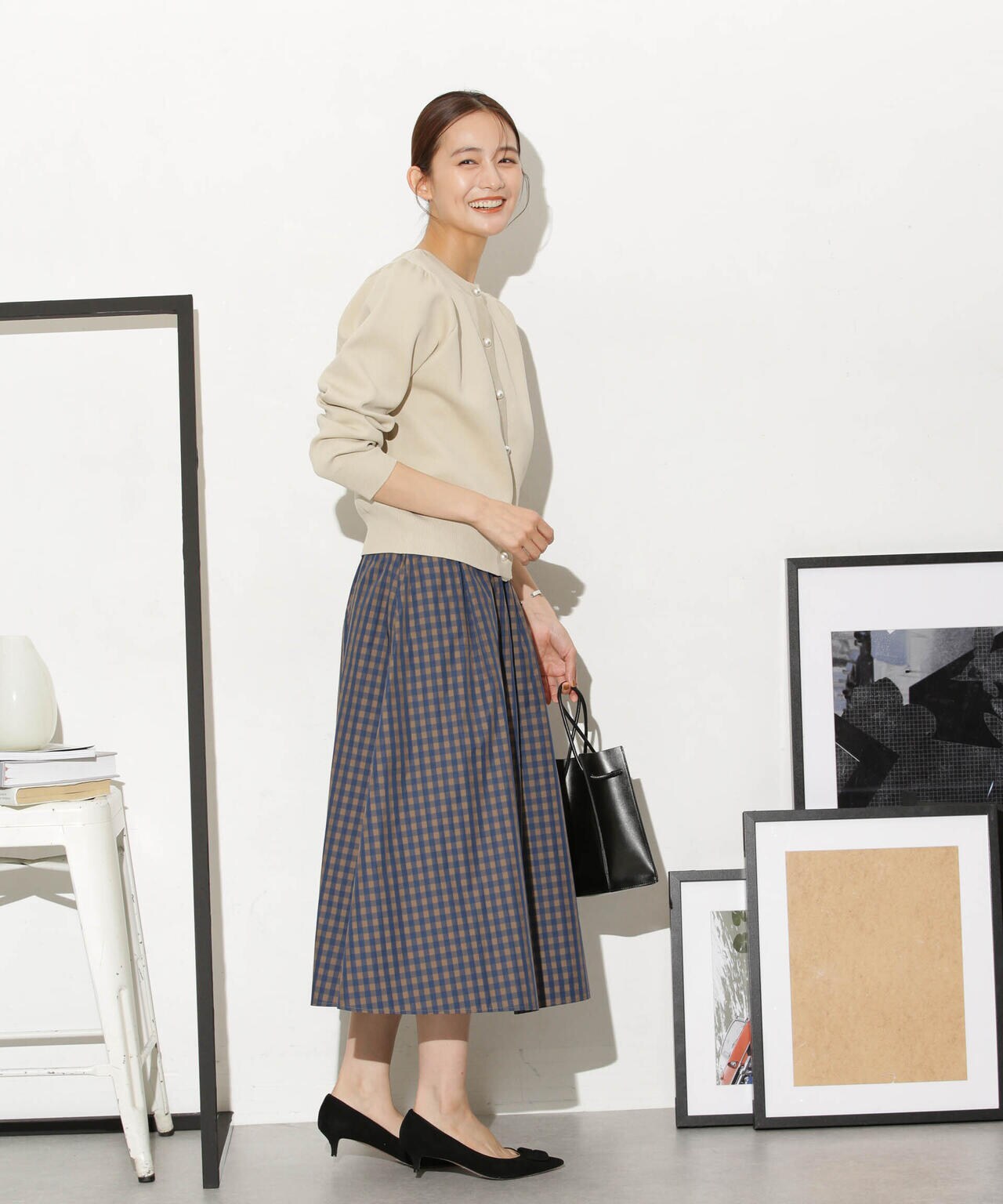 WEB限定/ライトスポンディッシュパールボタンカーディガン 6734222360