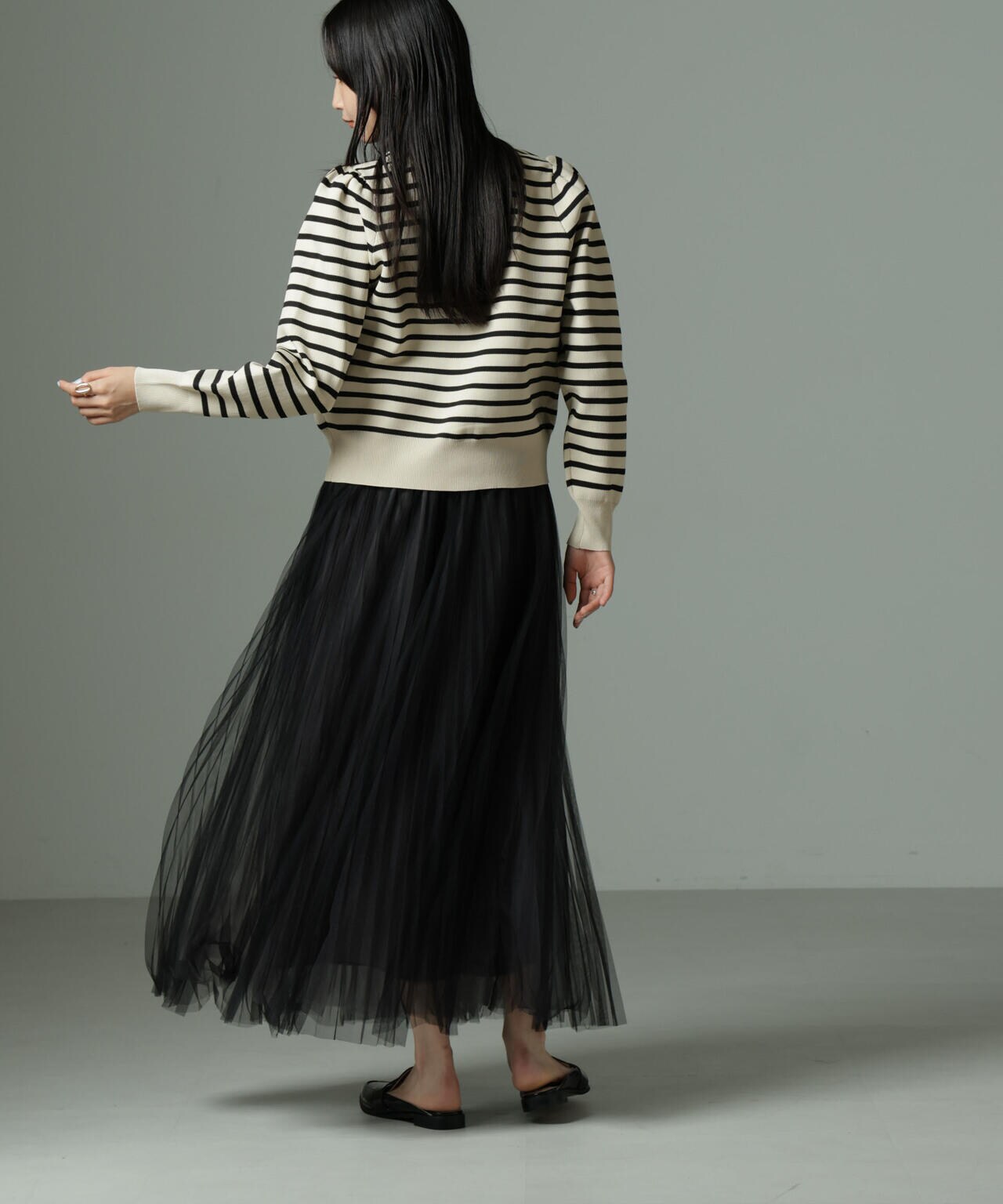 WEB限定/ライトスポンディッシュパールボタンカーディガン 6734222360