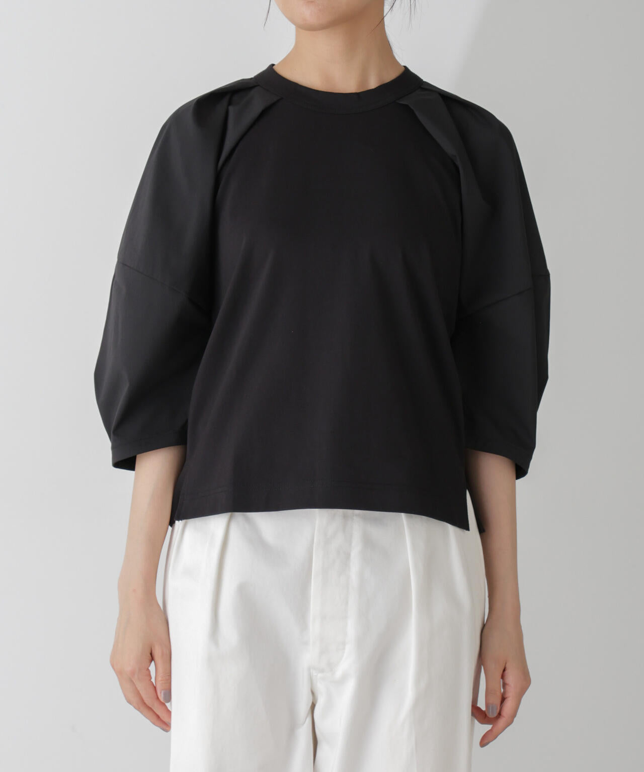 布帛タックスリーブカットプルオーバー 6734223301