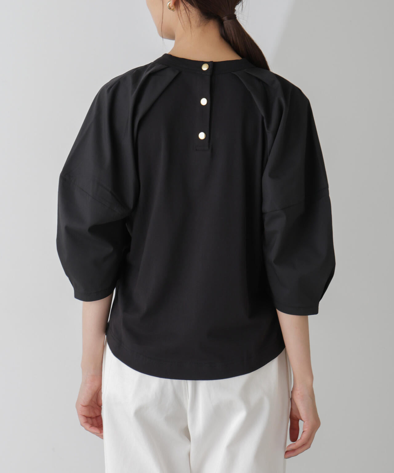 布帛タックスリーブカットプルオーバー 6734223301