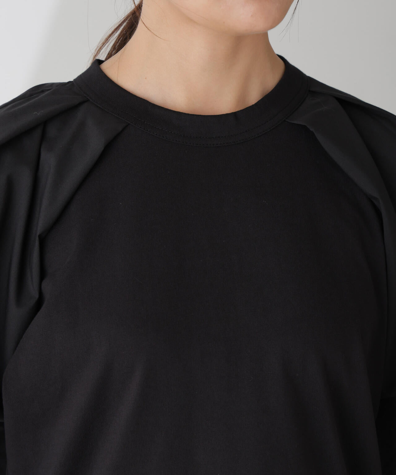 布帛タックスリーブカットプルオーバー 6734223301