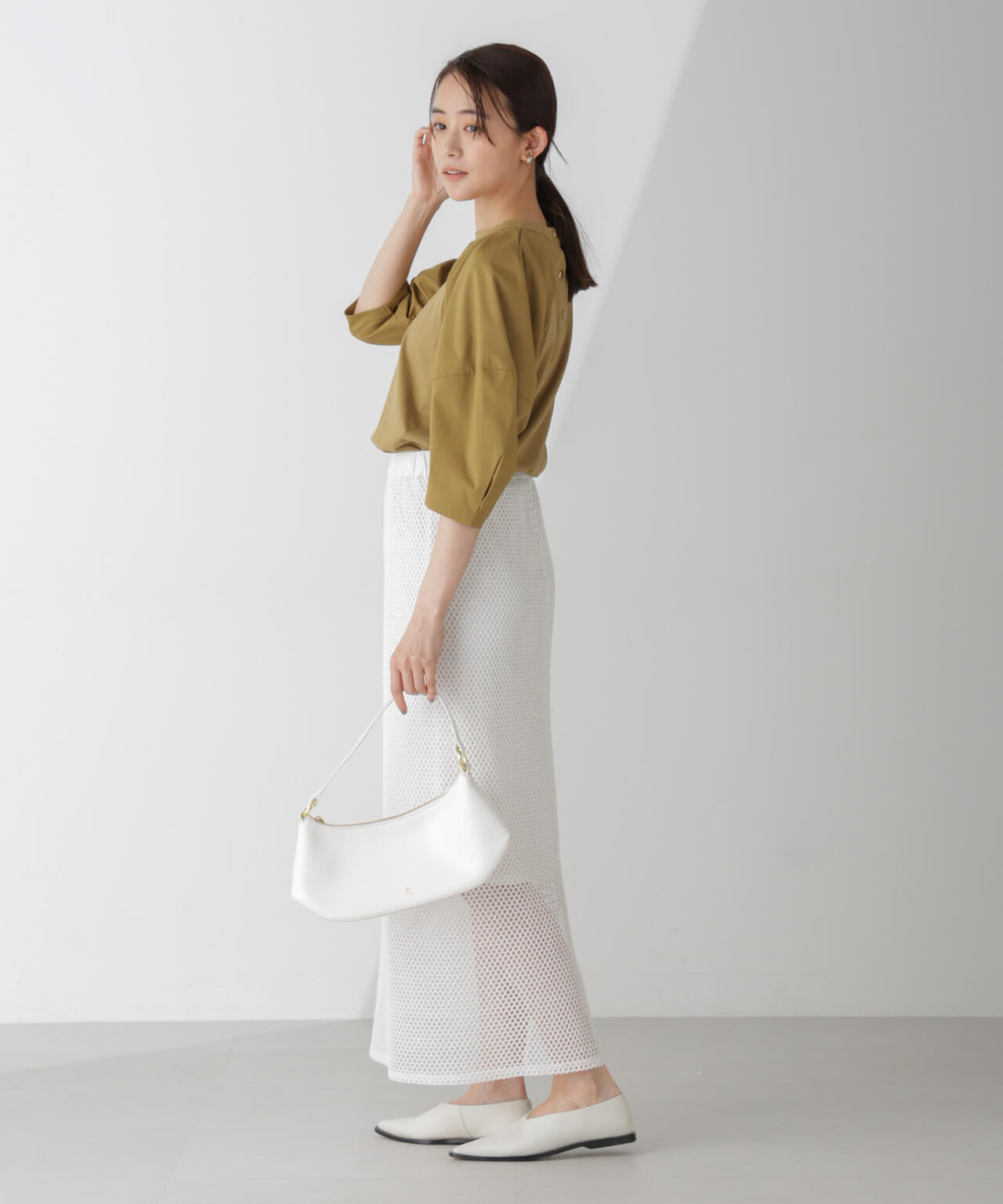 布帛タックスリーブカットプルオーバー 6734223301