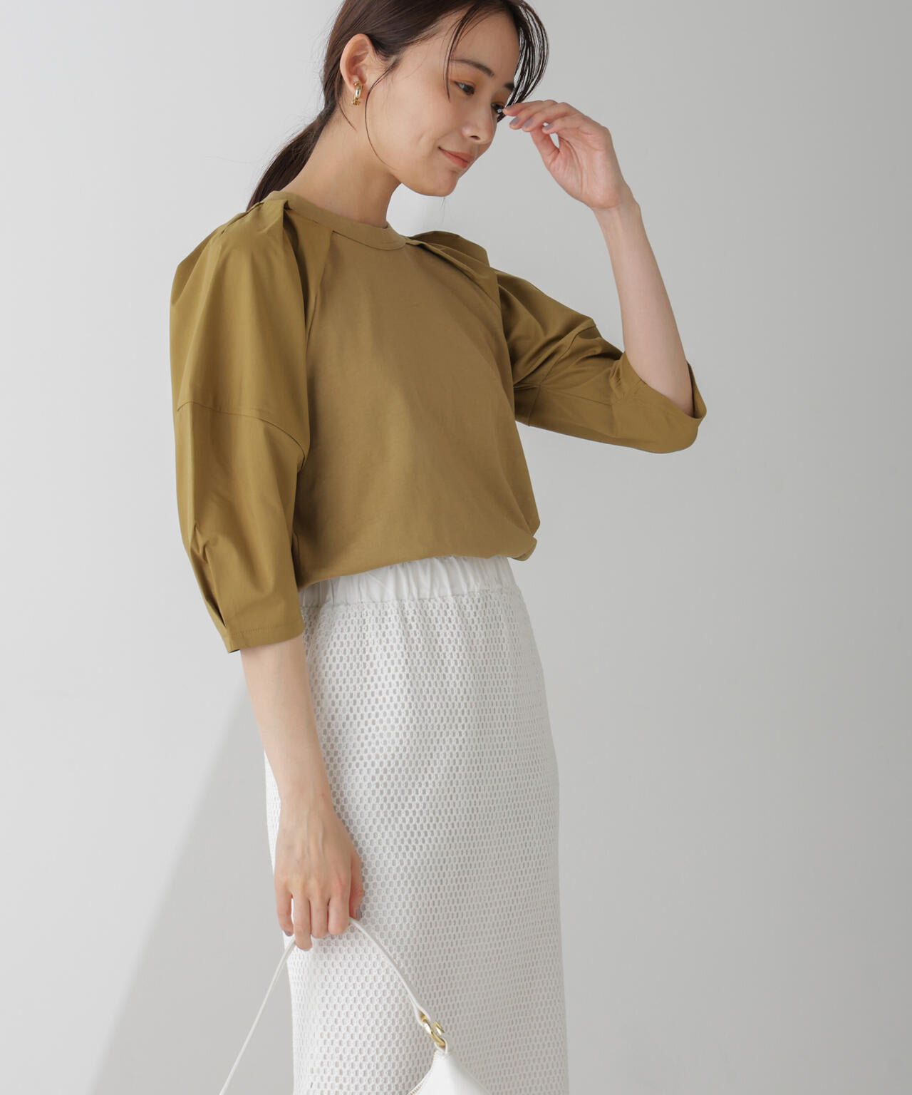 布帛タックスリーブカットプルオーバー 6734223301