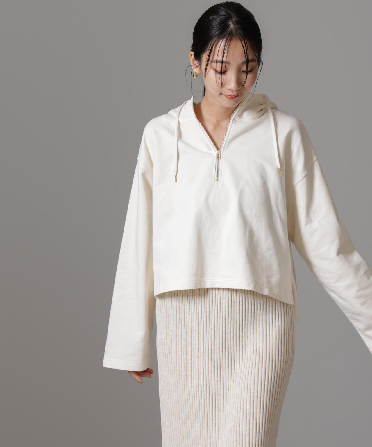 ハーフジップフードスウェットトップス(セットアップ可) 6734223310